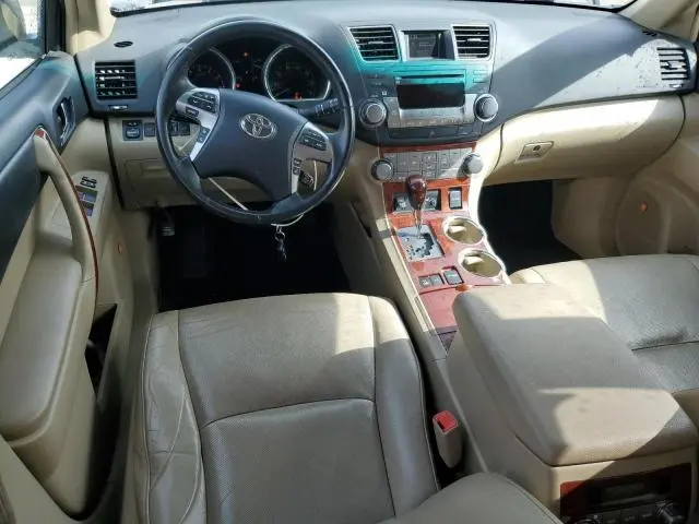 2011 TOYOTA HIGHLANDER LIMITED  