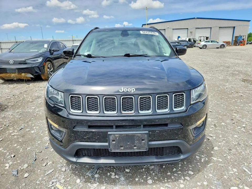 2017 JEEP COMPASS LATITUDE  