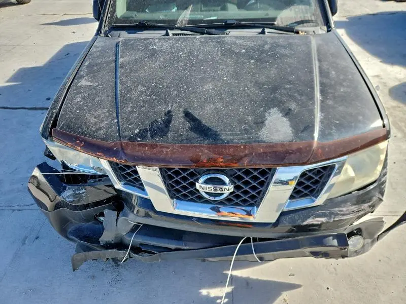 2015 NISSAN FRONTIER S  