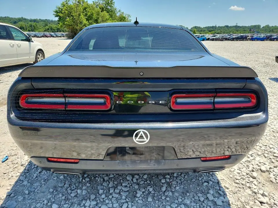 2015 DODGE CHALLENGER SXT PLUS  