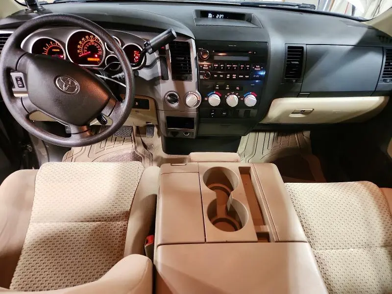 2011 TOYOTA TUNDRA DOUBLE CAB SR5  
