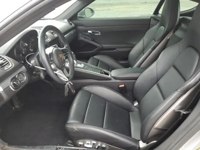 2024 PORSCHE CAYMAN BASE  