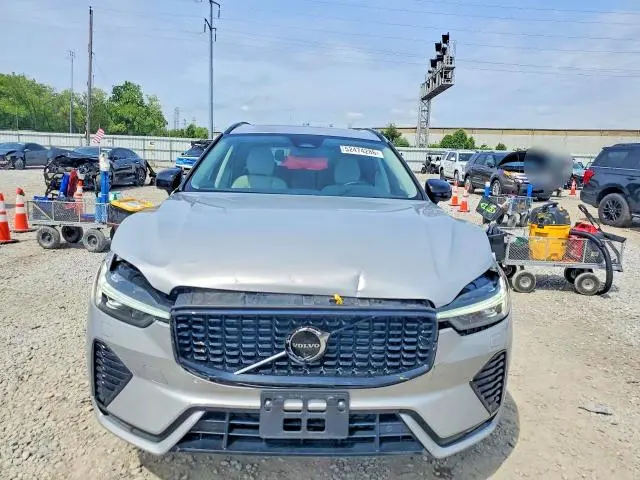 2025 VOLVO XC60 PLUS  
