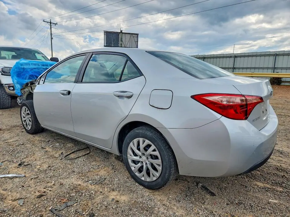 2019 TOYOTA COROLLA LE  