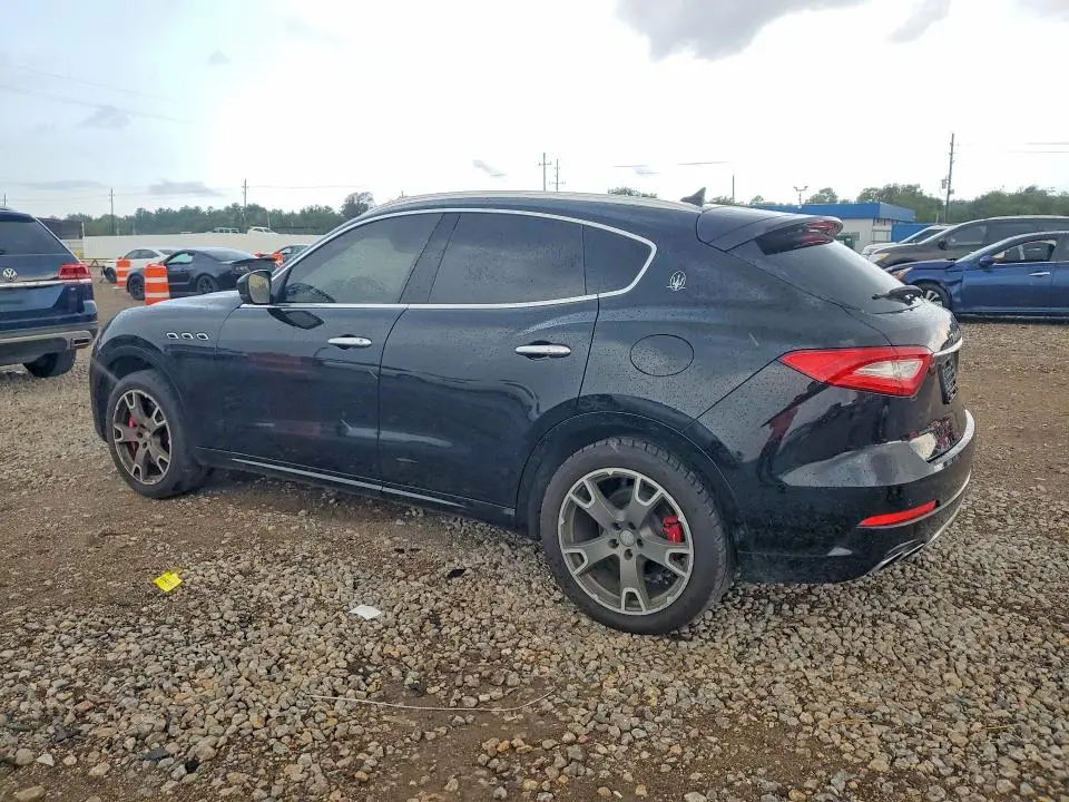 2017 MASERATI LEVANTE S LUXURY  