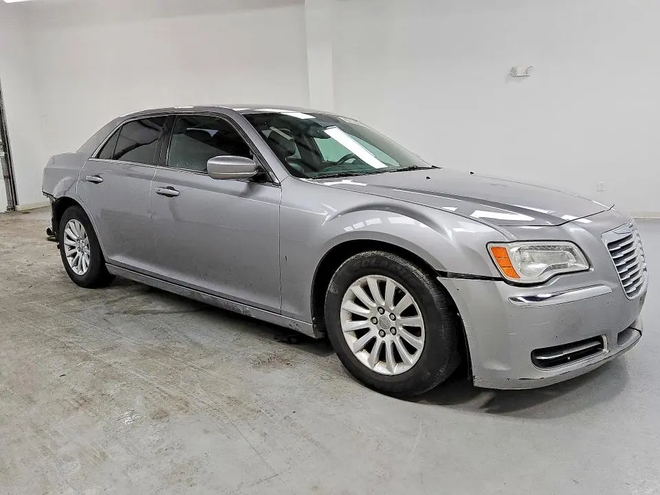 2014 CHRYSLER 300   