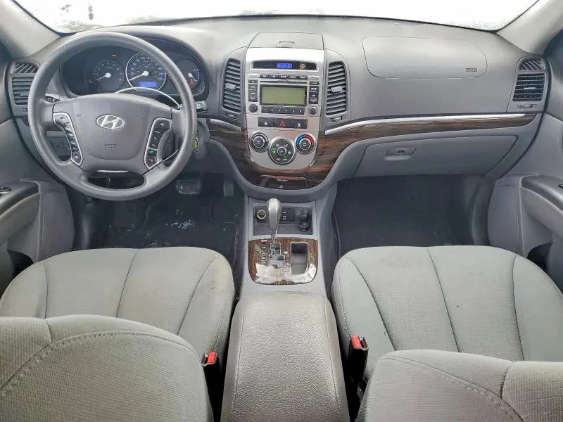 2011 HYUNDAI SANTA FE GLS  