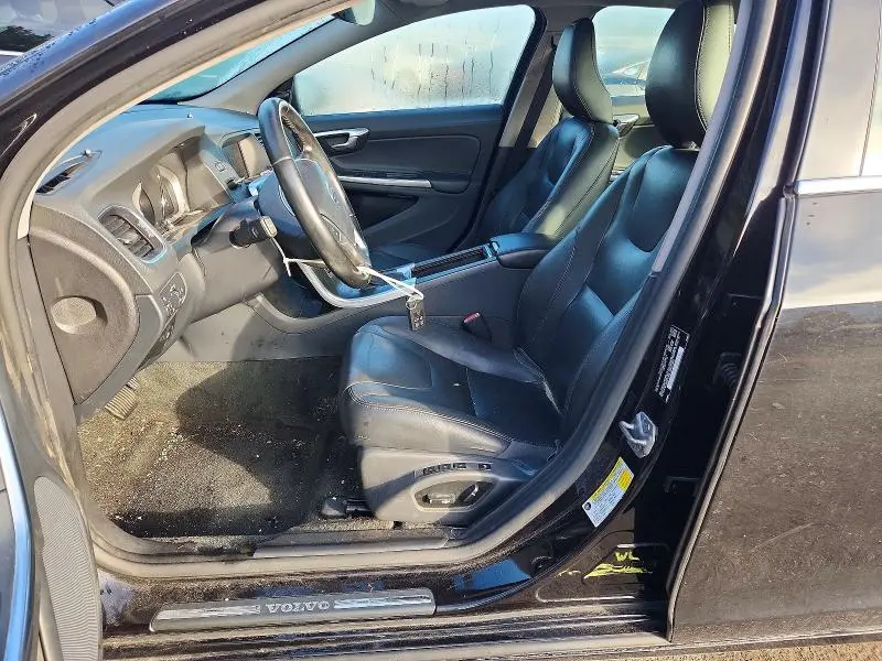 2016 VOLVO S60 PREMIER  