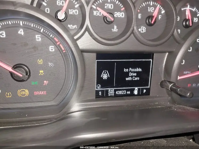 2021 CHEVROLET SILVERADO 1500 4WD DOUBLE CAB STANDARD BED CUSTOM