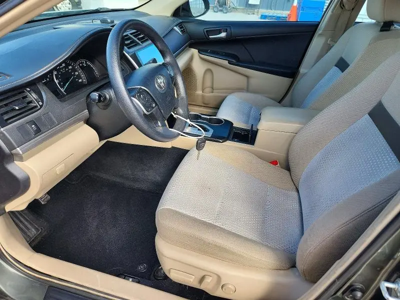 2012 TOYOTA CAMRY LE  