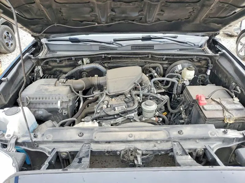 2021 TOYOTA TACOMA SR  