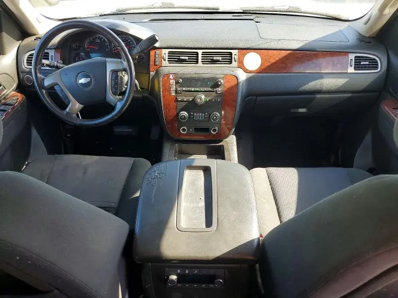 2011 CHEVROLET TAHOE C1500 LS  