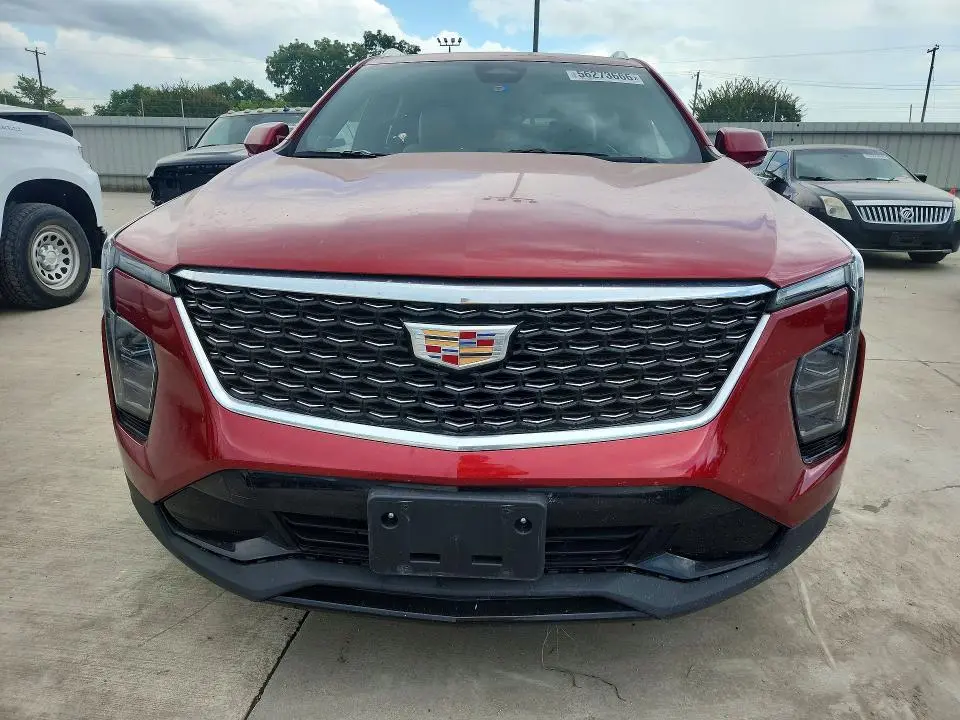 2024 CADILLAC XT4 PREMIUM LUXURY  