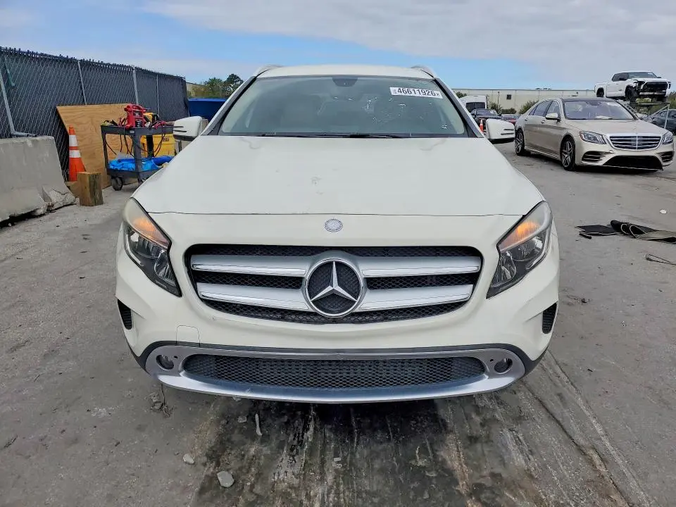 2015 MERCEDES-BENZ GLA 250 4MATIC  
