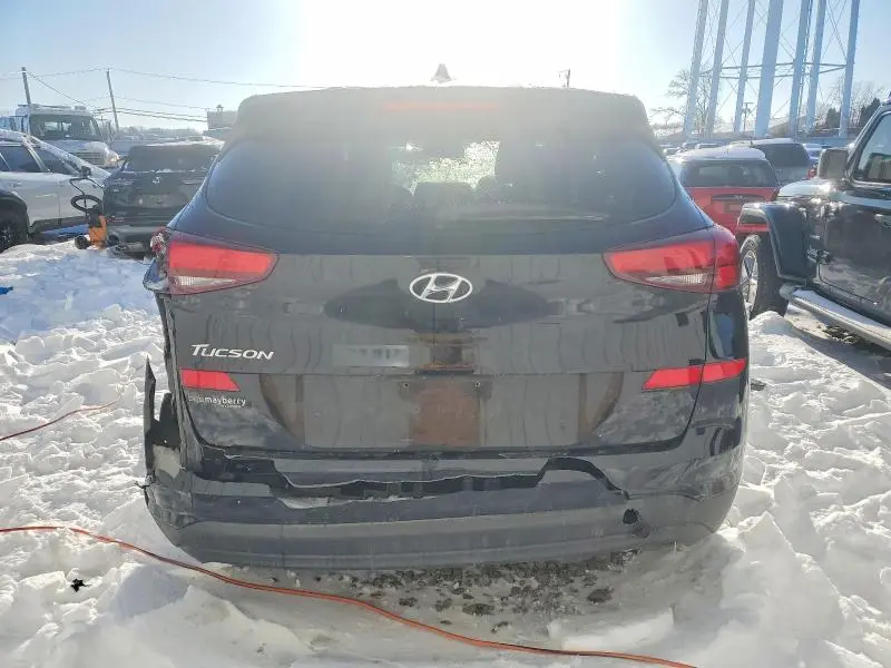 2021 HYUNDAI TUCSON SE  