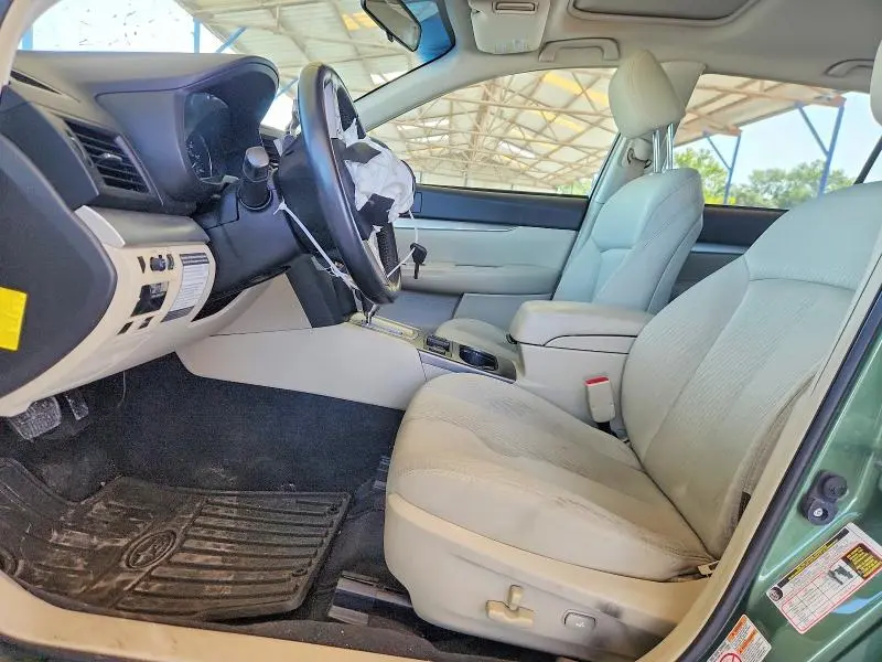 2010 SUBARU OUTBACK 2.5I PREMIUM  