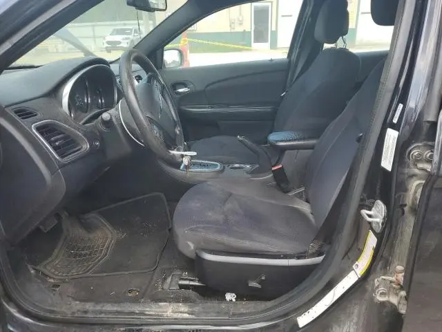 2013 CHRYSLER 200 LX  