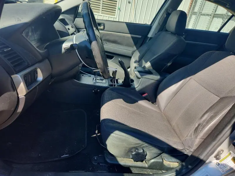 2012 MITSUBISHI GALANT FE  