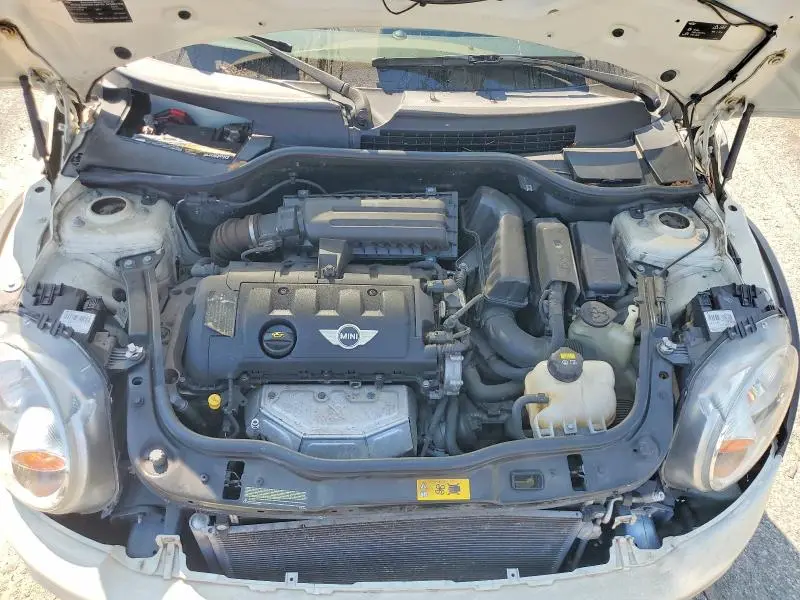 2015 MINI COOPER   
