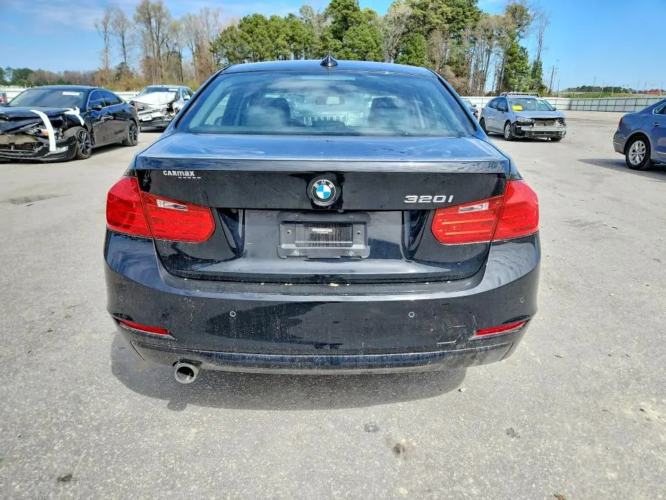 2015 BMW 320 I  