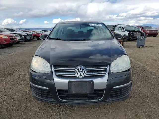 2010 VOLKSWAGEN JETTA SE  