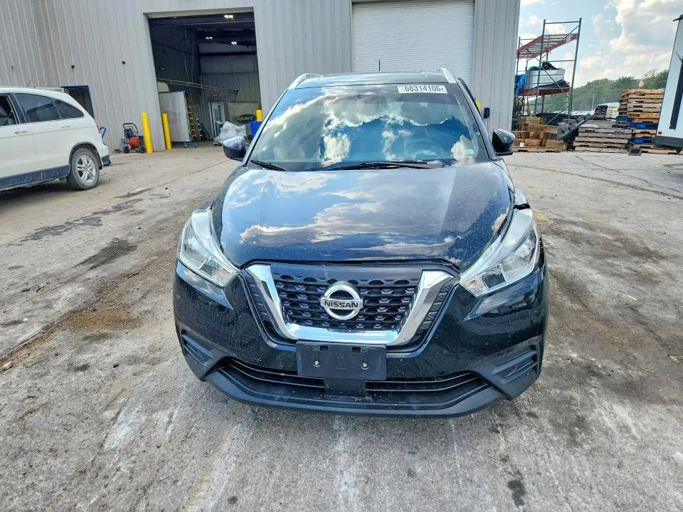 2020 NISSAN KICKS SV  