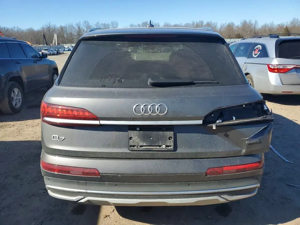 2021 AUDI Q7 PREMIUM  