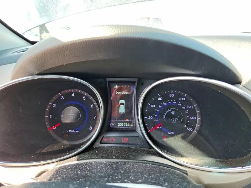 2016 HYUNDAI SANTA FE SE  