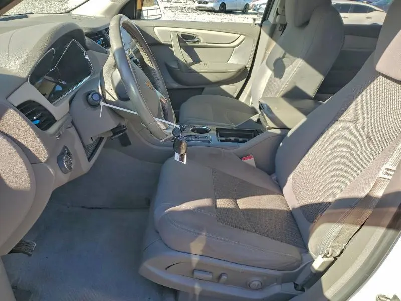 2013 CHEVROLET TRAVERSE LT  