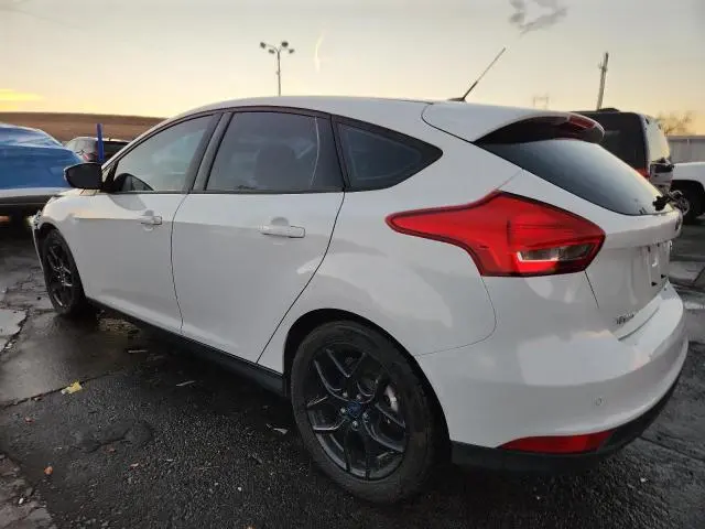 2016 FORD FOCUS SE  