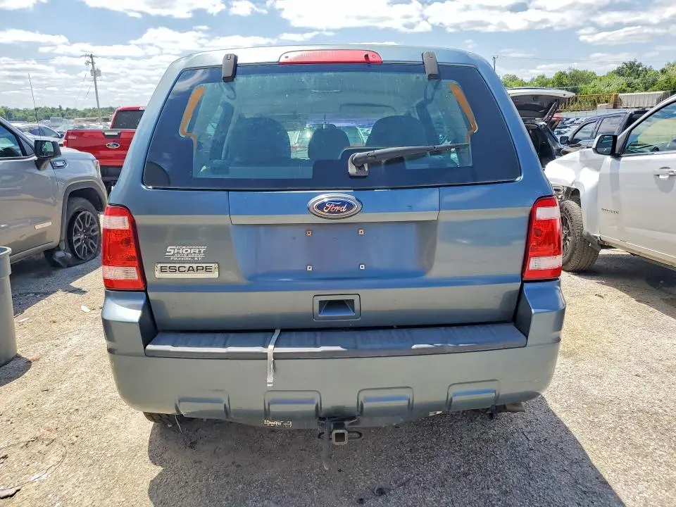 2010 FORD ESCAPE XLS  
