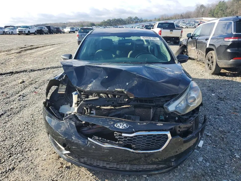 2015 KIA FORTE LX  