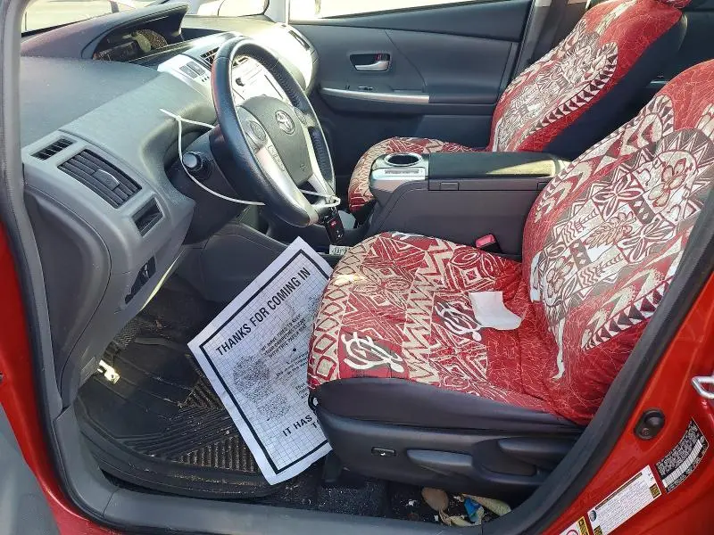 2013 TOYOTA PRIUS V FIVE  