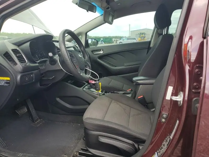 2018 KIA FORTE LX  