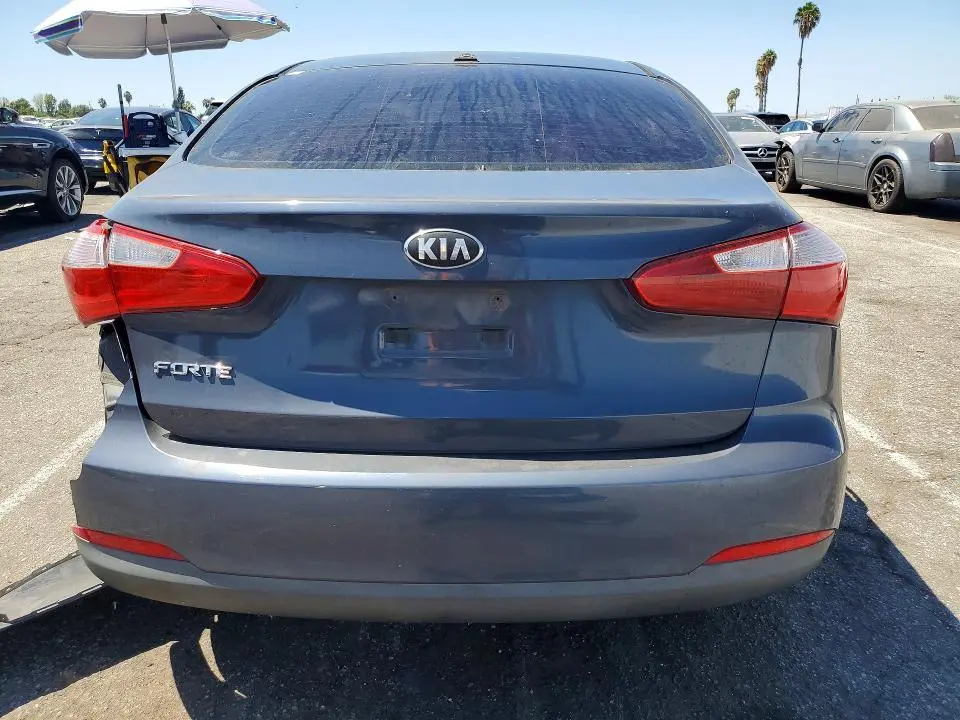 2014 KIA FORTE LX  