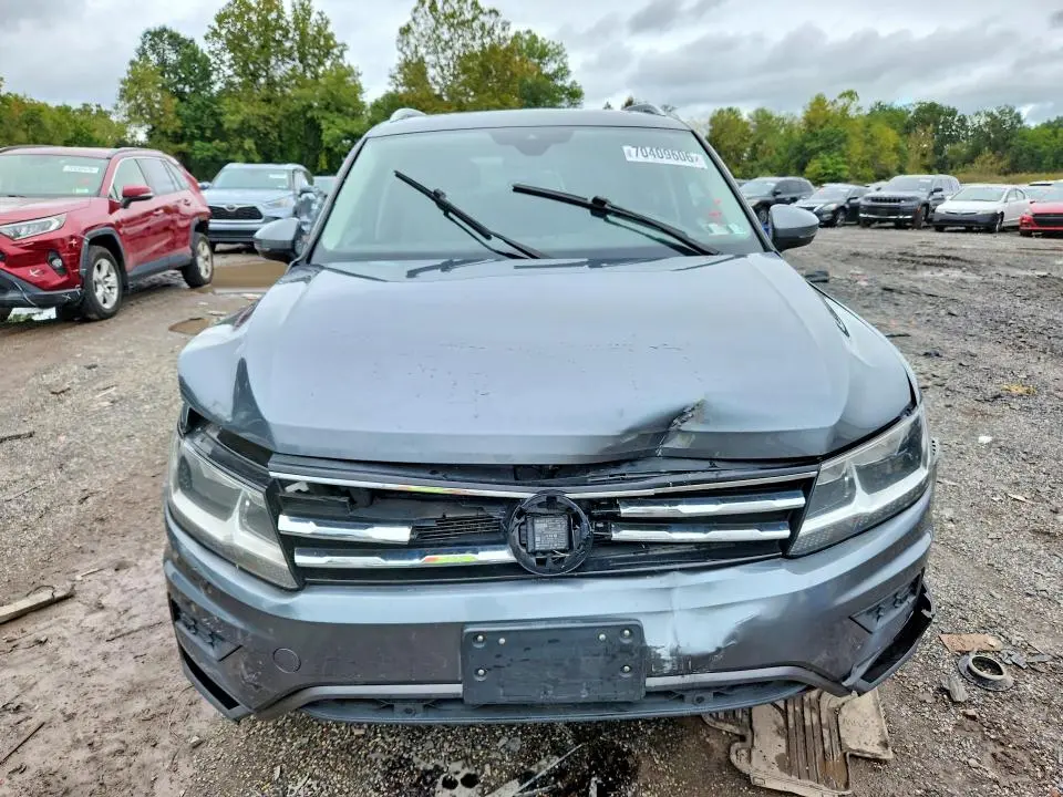 2020 VOLKSWAGEN TIGUAN SE  
