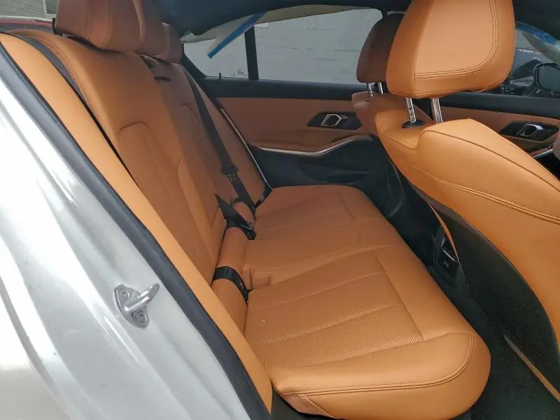 2024 BMW 330XI   