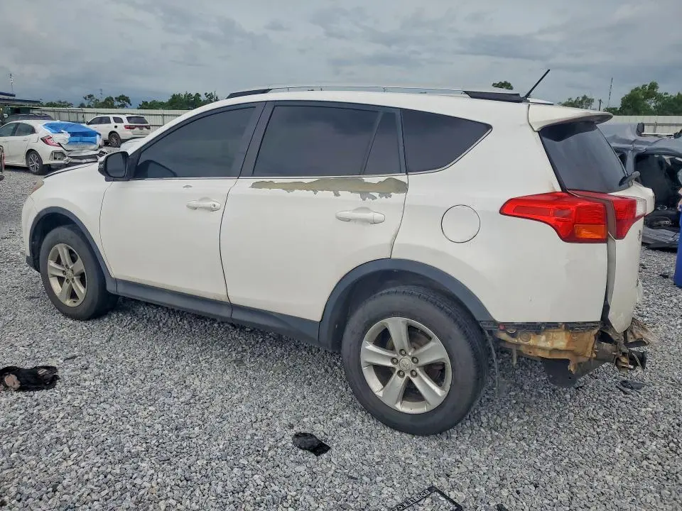 2014 TOYOTA RAV4 XLE  