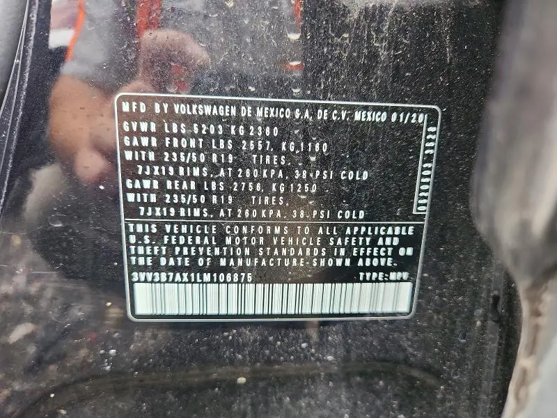 2020 VOLKSWAGEN TIGUAN SE  