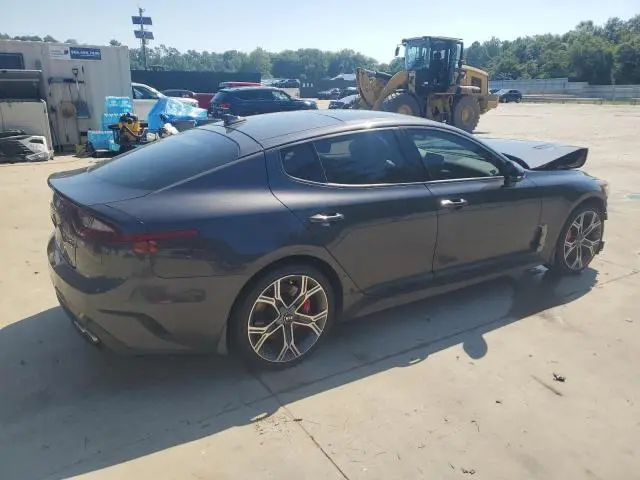 2021 KIA STINGER GT2  