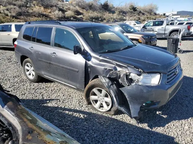 2010 TOYOTA HIGHLANDER   