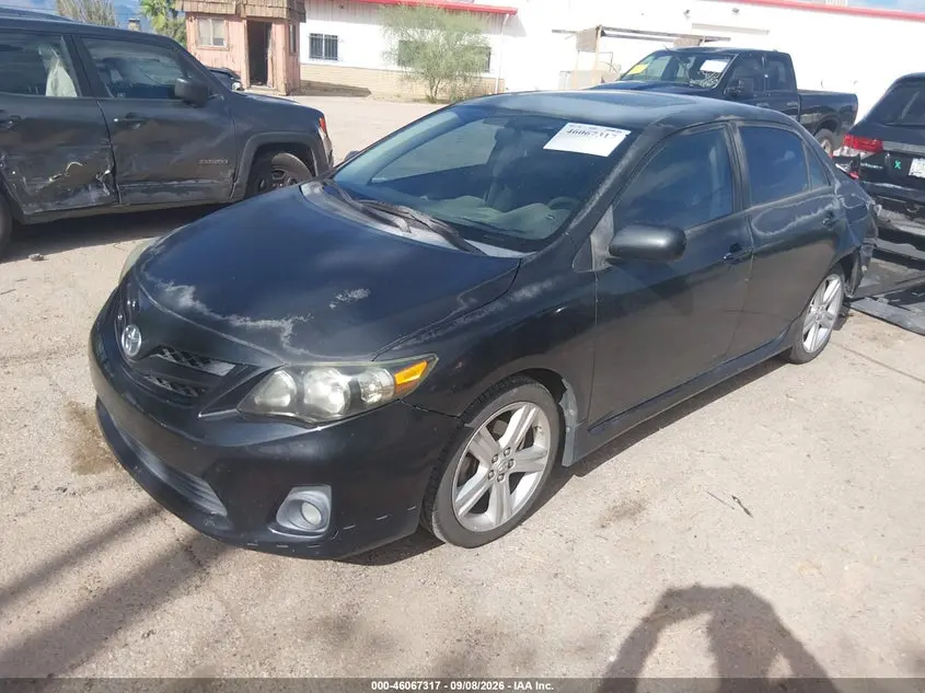 2013 TOYOTA COROLLA S