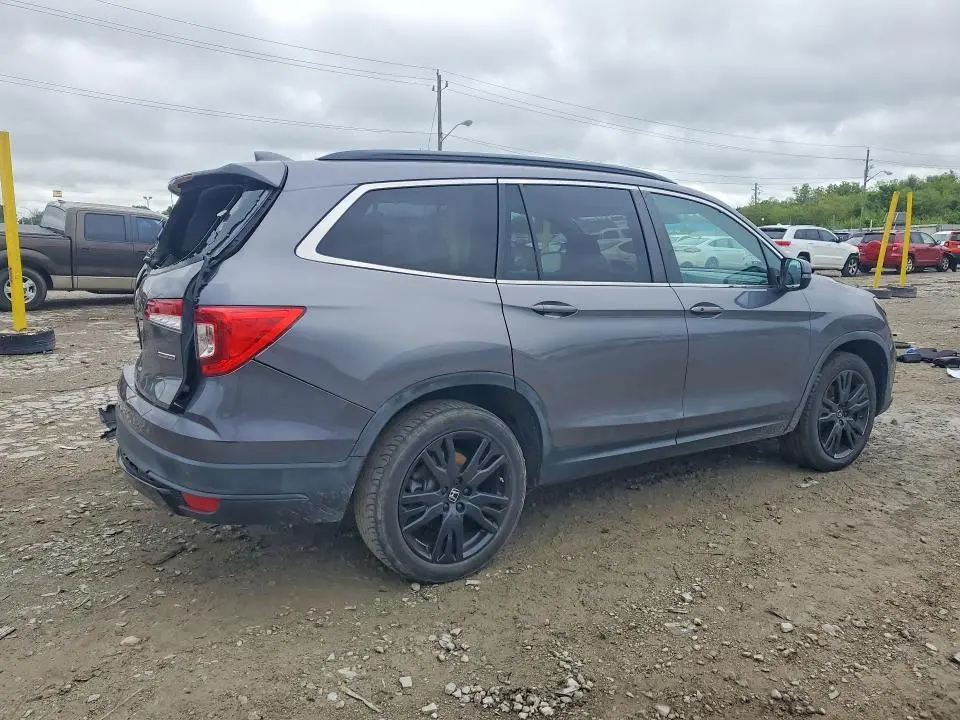 2021 HONDA PILOT SE  