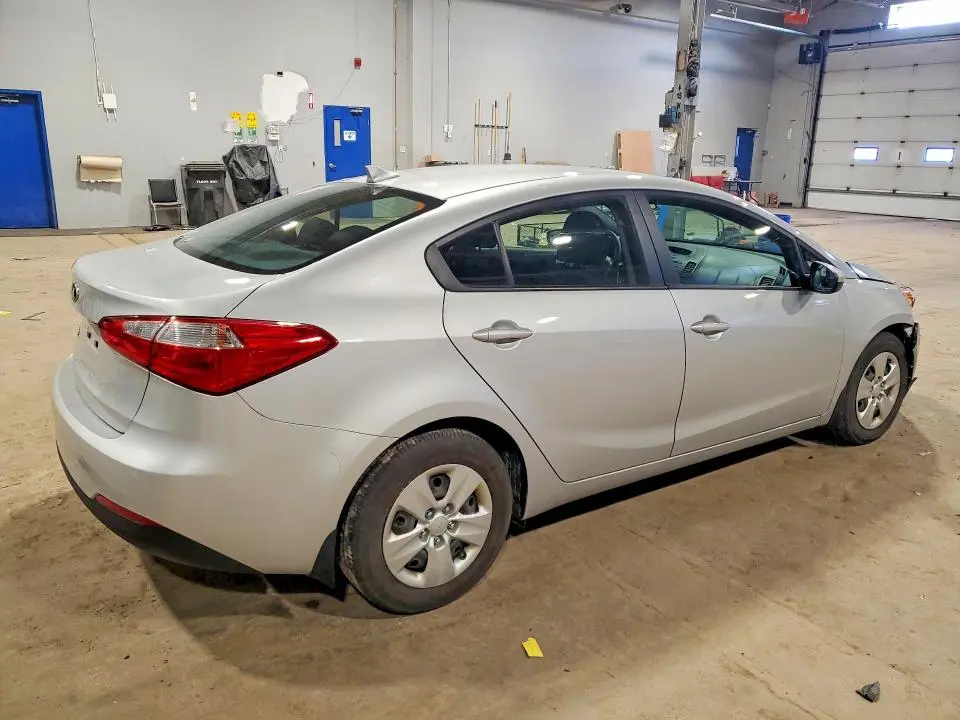 2016 KIA FORTE LX  