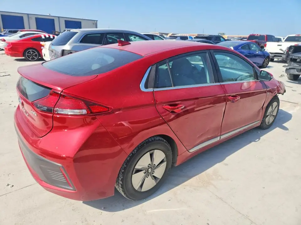 2020 HYUNDAI IONIQ SE  