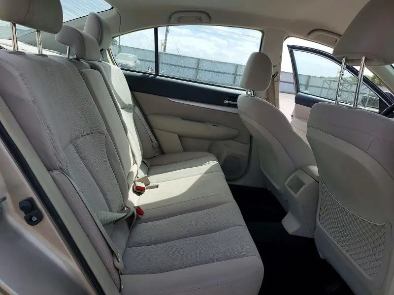 2014 SUBARU LEGACY   