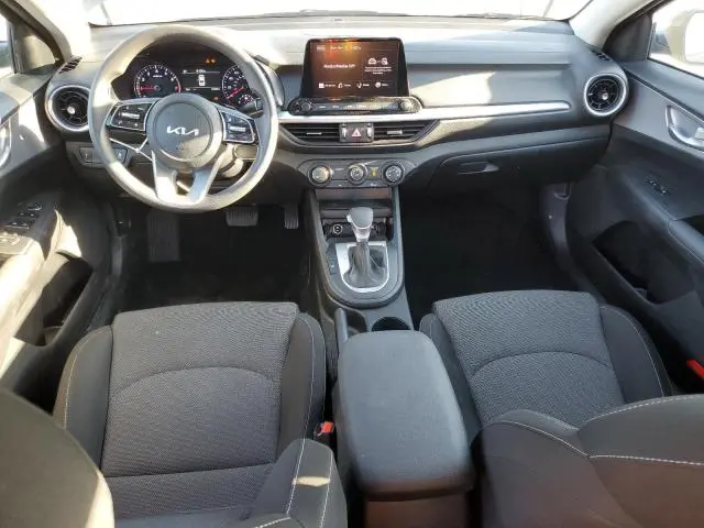 2024 KIA FORTE LX  