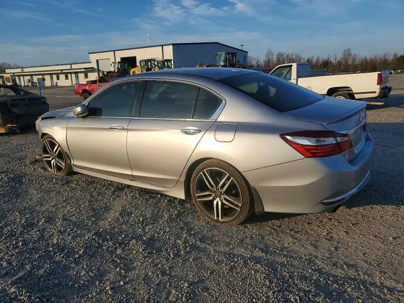 2017 HONDA ACCORD TOURING  