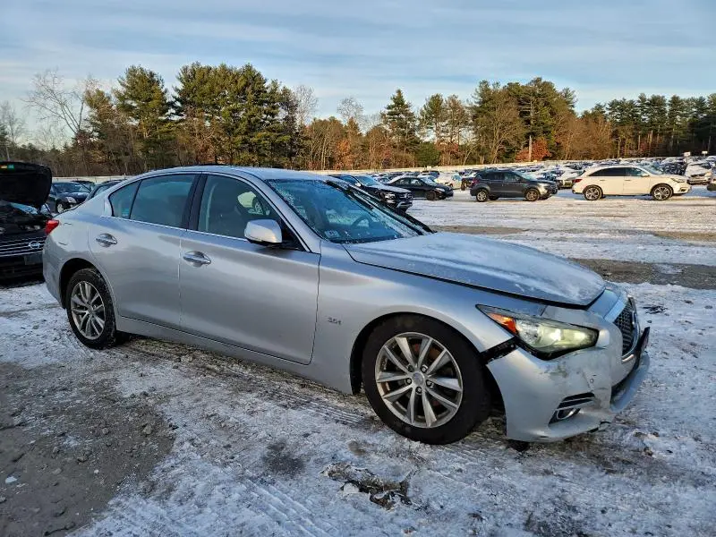 2016 INFINITI Q50 PREMIUM  