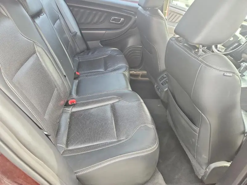 2010 FORD TAURUS LIMITED  